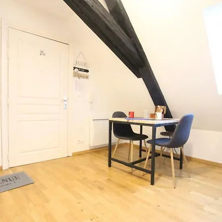 Historic Center - Cosy Studio Petit Cathedrale 1 - Bookingalsace Apartment *
